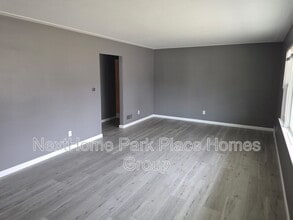 3000 Dartmouth Dr in Midland, MI - Building Photo - Building Photo