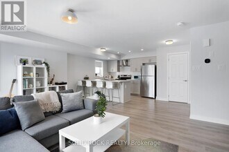 512-512 Pilot Private in Ottawa, ON - Building Photo - Building Photo