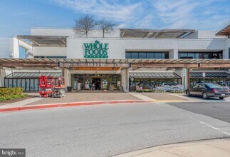 10205 Wincopin Cir in Columbia, MD - Building Photo - Building Photo