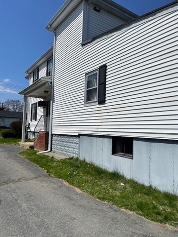 5 Bliss St in Taunton, MA - Foto de edificio - Building Photo