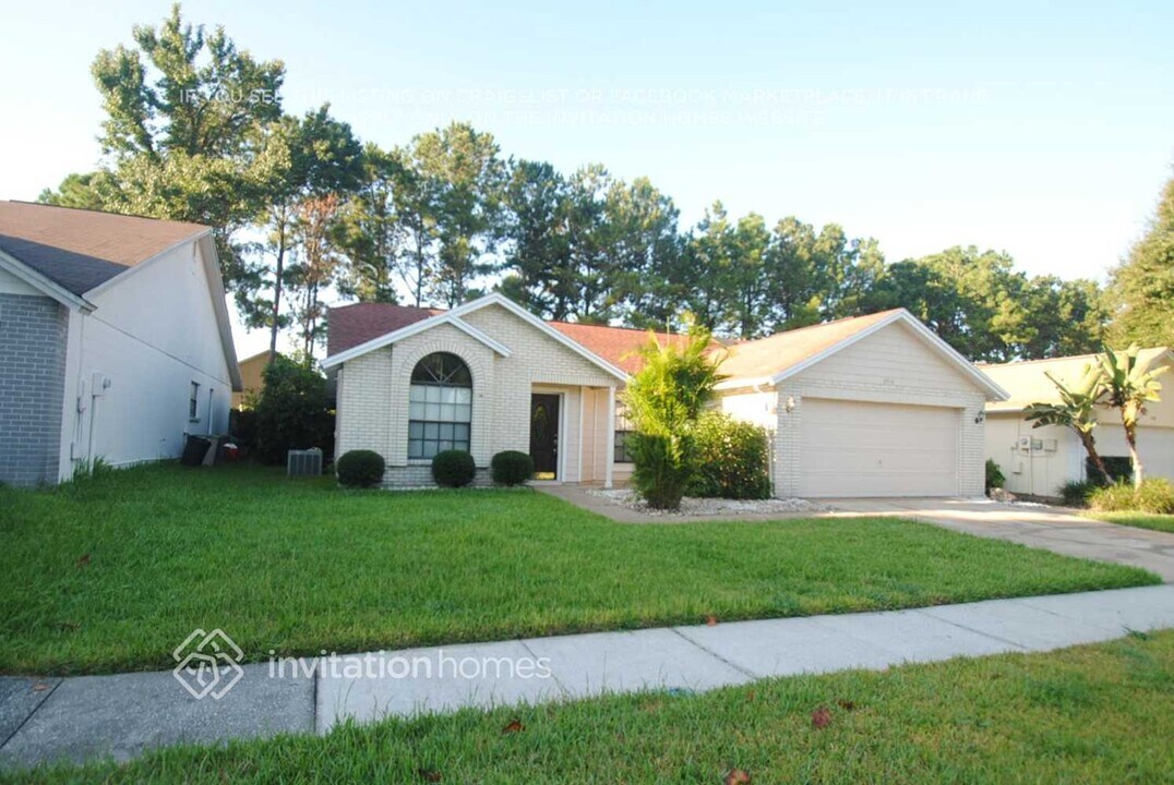 8916 Bayaud Dr in Tampa, FL - Building Photo