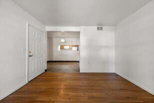 Courtyards at Sheridan in Sheridan, WY - Building Photo