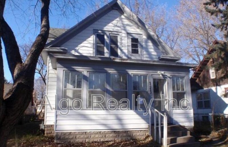 2623 N Humboldt Ave in Minneapolis, MN - Building Photo