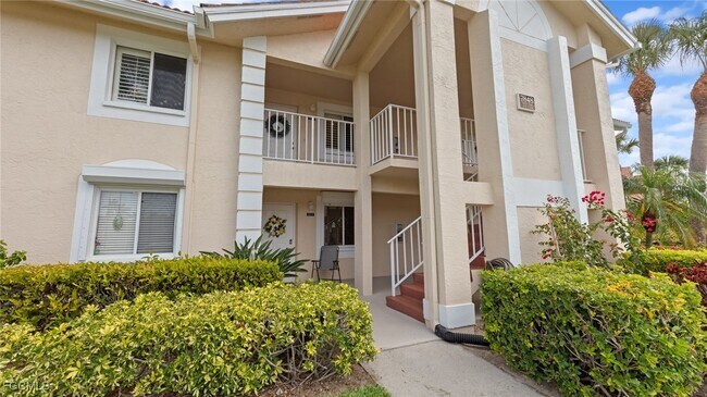7848 Emerald Cir in Naples, FL - Building Photo - Building Photo