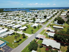 The Royal Mauian Apartments in Bradenton, FL - Foto de edificio - Building Photo