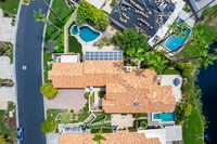 55649 Pinehurst in La Quinta, CA - Foto de edificio - Building Photo