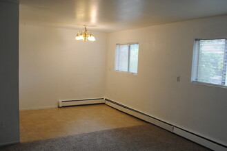 1140 Walnut Ave in Grand Junction, CO - Foto de edificio - Building Photo
