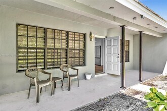 418 S 57th Way in Hollywood, FL - Building Photo - Building Photo