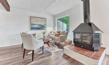 4552 Castlepoint Dr in Colorado Springs, CO - Building Photo - Building Photo