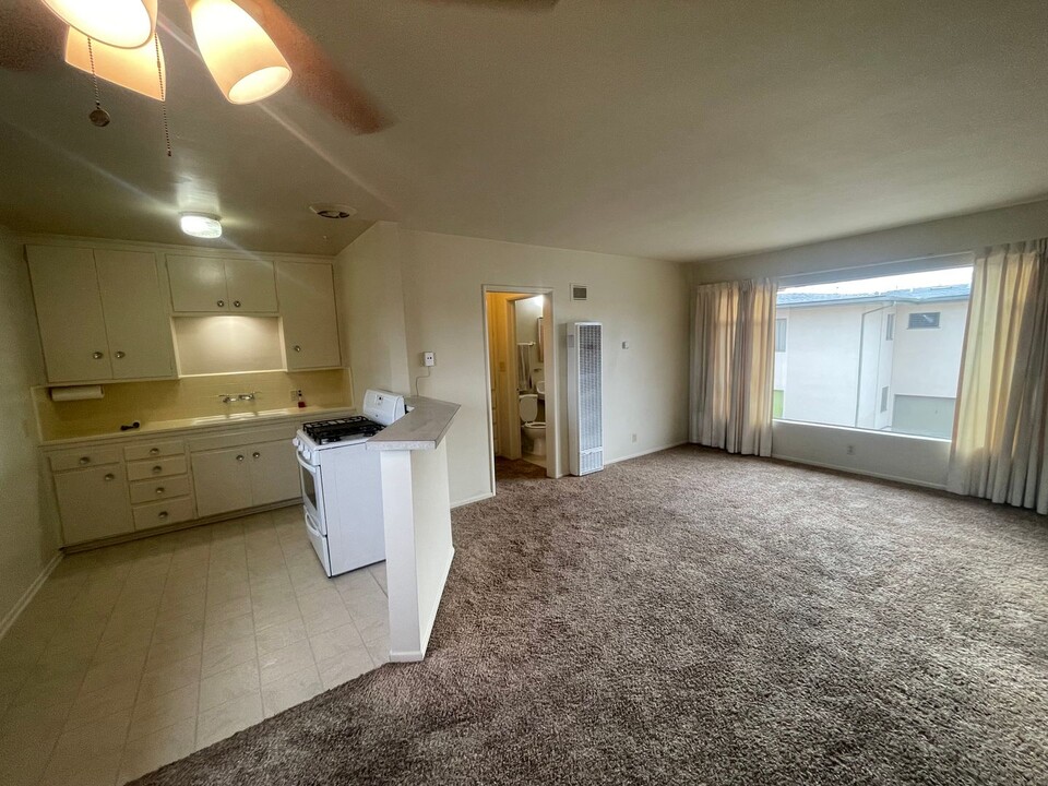 115 E Pomona St-Unit -Unit 5 in Santa Ana, CA - Building Photo