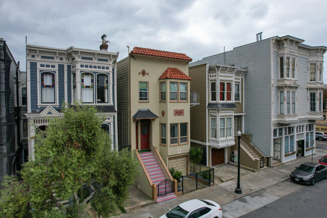 759-763 Capp St in San Francisco, CA - Foto de edificio - Building Photo