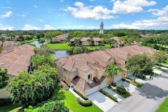 23086 Island View in Boca Raton, FL - Building Photo - Building Photo