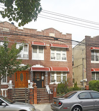 700 Logan St in Brooklyn, NY - Building Photo - Building Photo