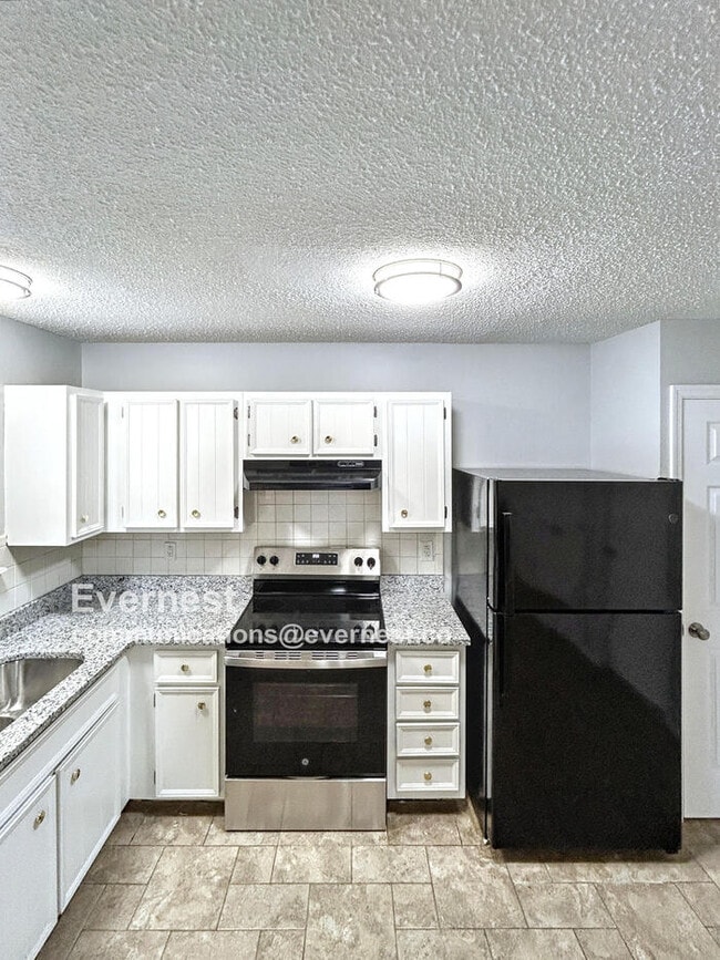 15686 Ninety-Third Ave in Florissant, MO - Building Photo - Building Photo