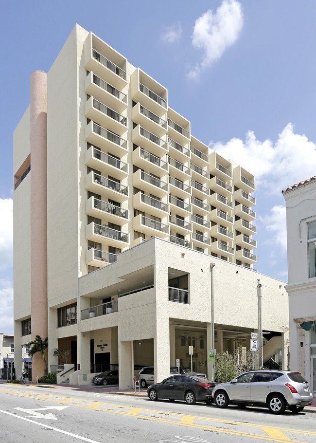 Council Towers South in Miami Beach, FL - Building Photo - Building Photo