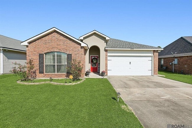 property at 23592 Country Manor Ave