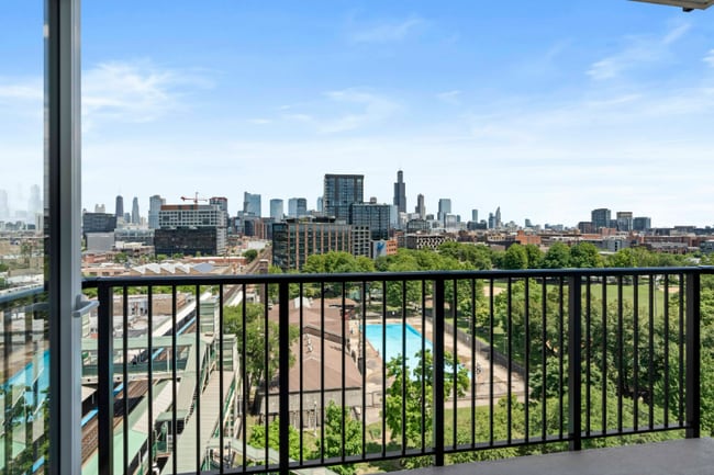property at 153 N Ashland Ave