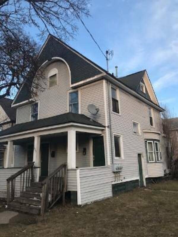 1427 Portage Street