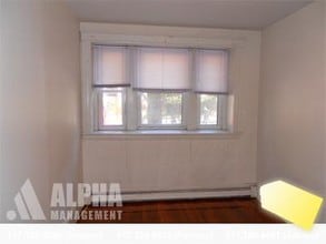 208 Winthrop Rd in Brookline, MA - Building Photo - Building Photo