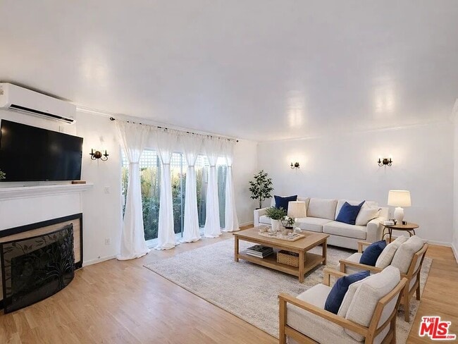 property at 1141 19th St