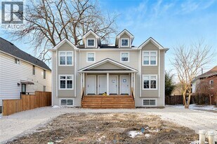 515 Caron Ave in Windsor, ON - Building Photo