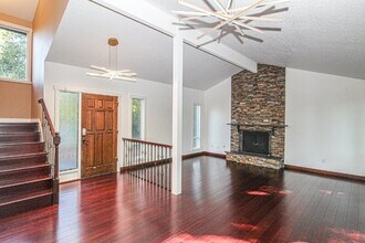 17630 17th Dr SE in Bothell, WA - Building Photo - Building Photo