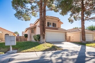 86 Quiet Desert Ln in Henderson, NV - Building Photo - Building Photo