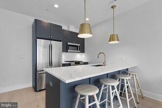 664 Glick Ct NW in Washington, DC - Building Photo - Building Photo