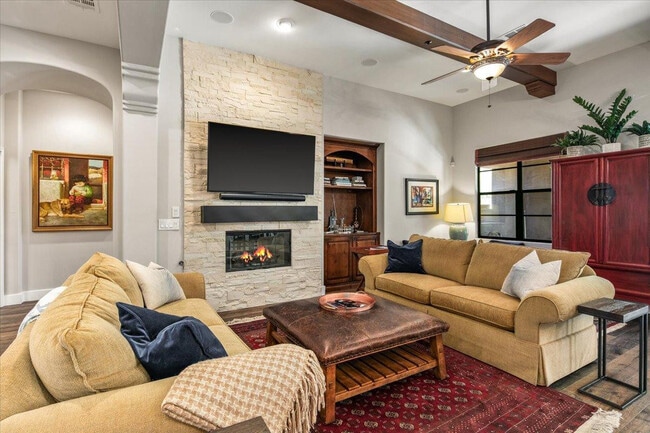 20704 N 90th Pl in Scottsdale, AZ - Foto de edificio - Building Photo