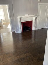 224 Main St, Unit 2 in Malden, MA - Foto de edificio - Building Photo