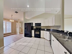 5816 33rd Dr E in Palmetto, FL - Building Photo - Building Photo