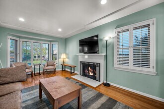 8207 Stewart Ave in Los Angeles, CA - Building Photo - Building Photo