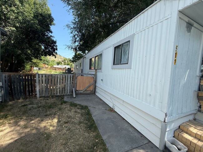 property at 5022 Danford Dr
