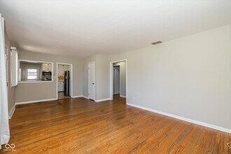 9631 Kittrell Dr in Indianapolis, IN - Building Photo - Building Photo