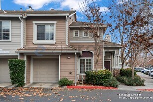 6344 Holly Gillingham Ln in San Jose, CA - Building Photo