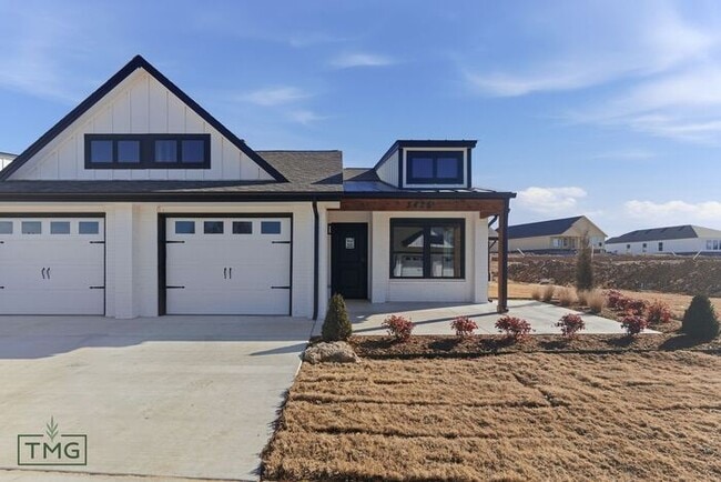 property at 3425 N Ironwood Ave