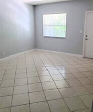 2660 NE 8th Ave, Unit 302 in Wilton Manors, FL - Building Photo - Building Photo