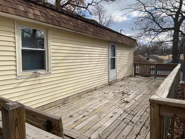 400 S Liberty St in Hobart, IN - Building Photo - Building Photo