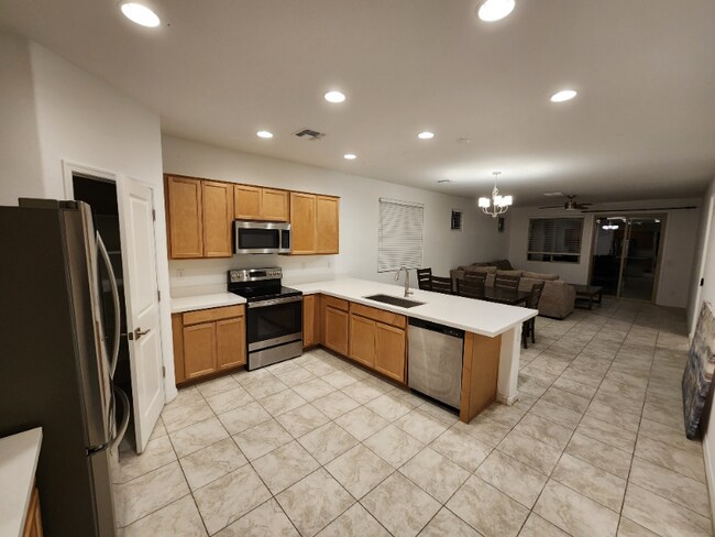 8948 W Colter St in Glendale, AZ - Building Photo - Building Photo