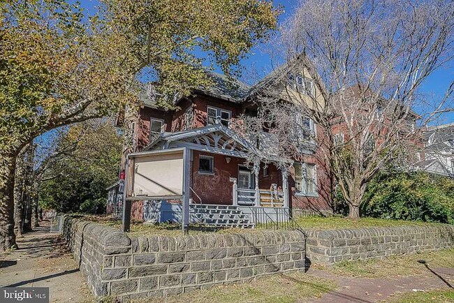 property at 4900 Penn St