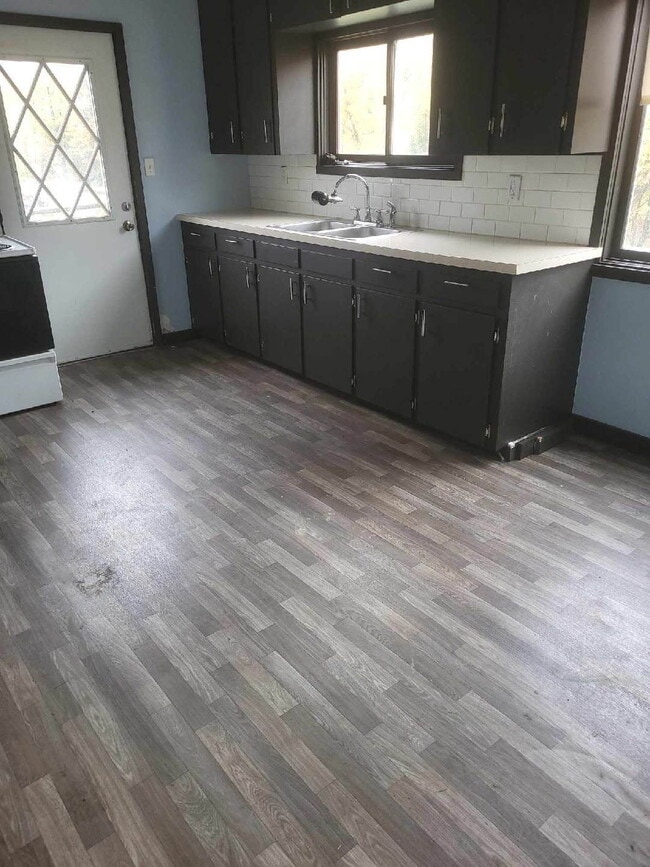 11129 US-62, Unit Portage 11129