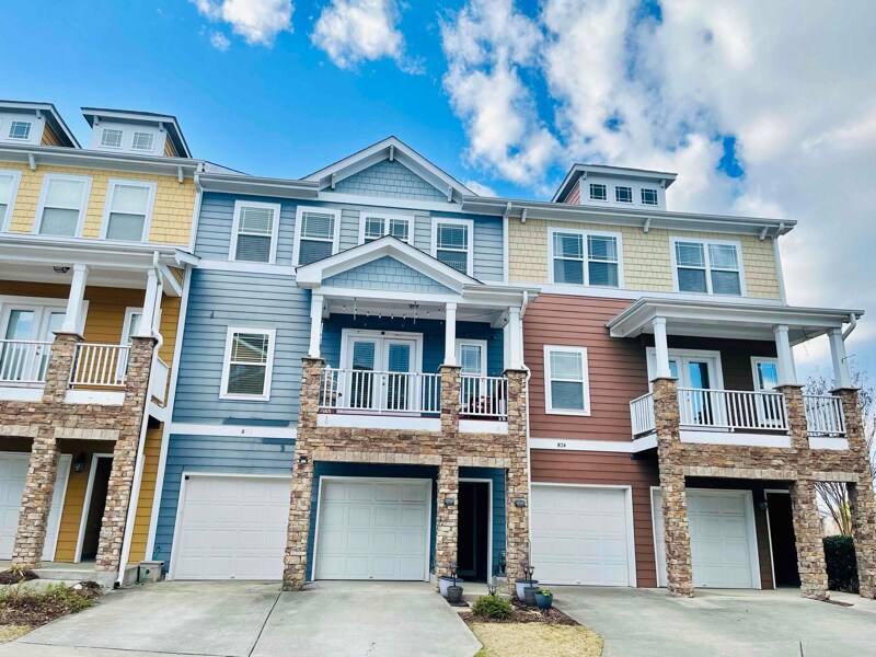 876 Queen City Cres in Apex, NC - Building Photo