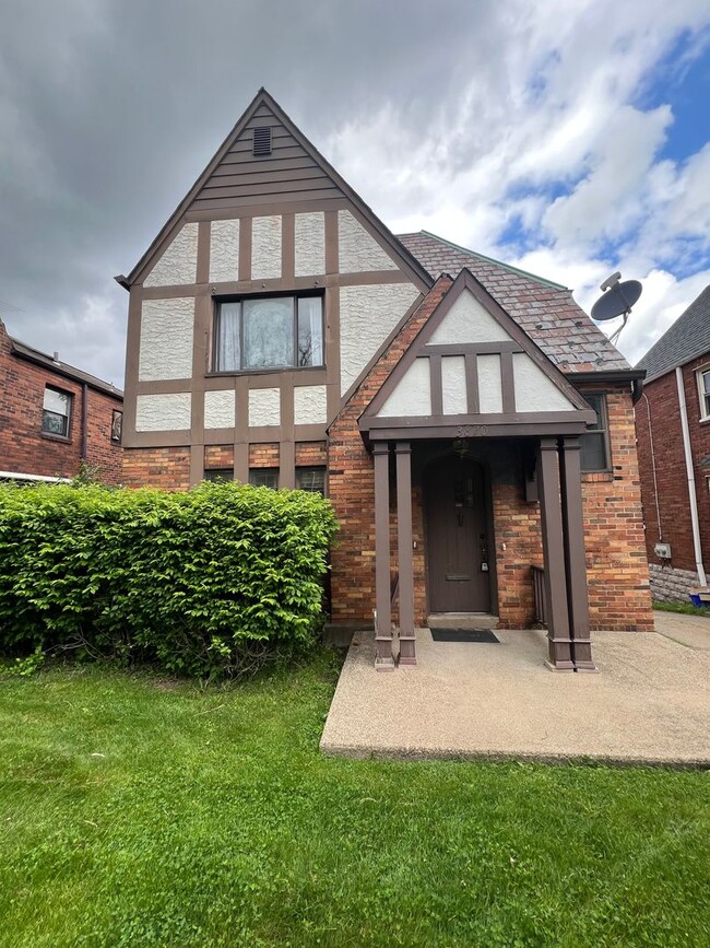 3870 Beechwood Blvd in Pittsburgh, PA - Building Photo - Building Photo
