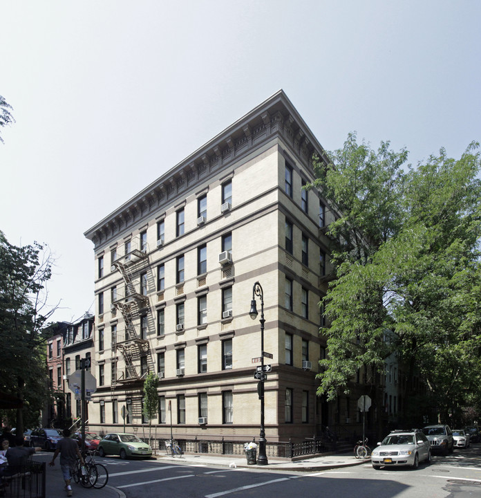 West Village Apartments in New York, NY - Building Photo