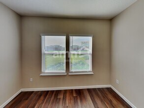 204 Hemlock Pt in St. Augustine, FL - Foto de edificio - Building Photo