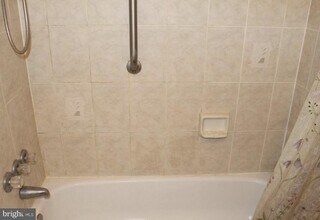 10408 Parthenon Ct in Bethesda, MD - Building Photo - Building Photo