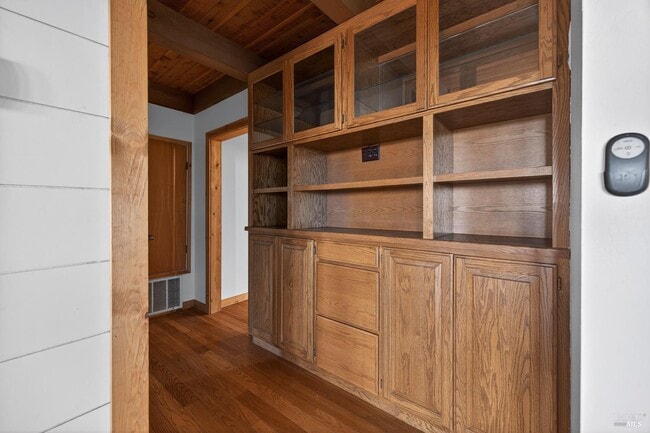 property at 2299 Sobre Vista Rd