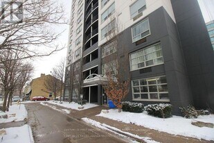 155 Kent St in London, ON - Building Photo