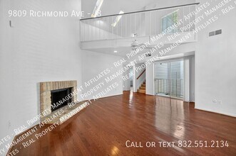 9809 Richmond Ave. in Houston, TX - Building Photo - Building Photo