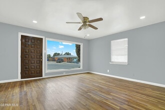 4309 Mobile Ave in El Paso, TX - Building Photo - Building Photo